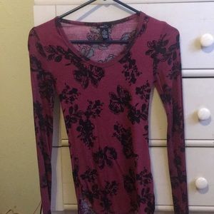 Long sleeve rose shirt